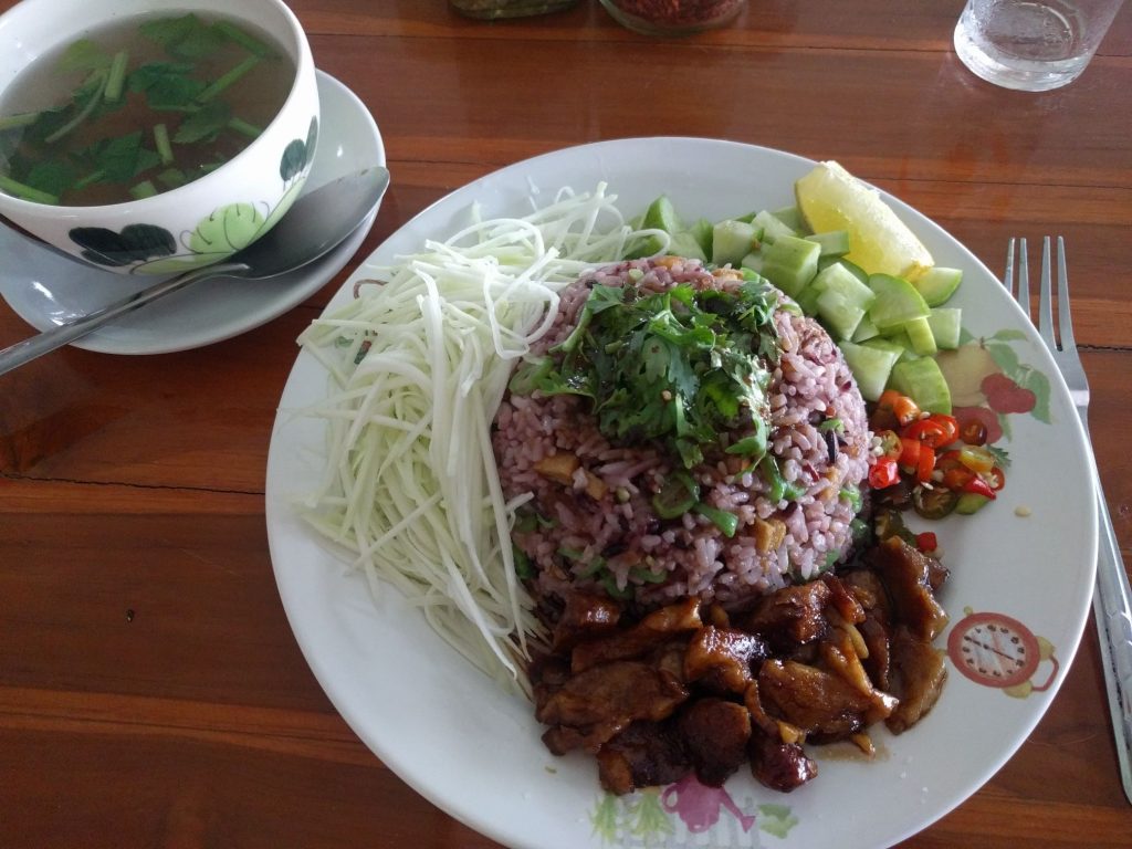 plate of Thai food
